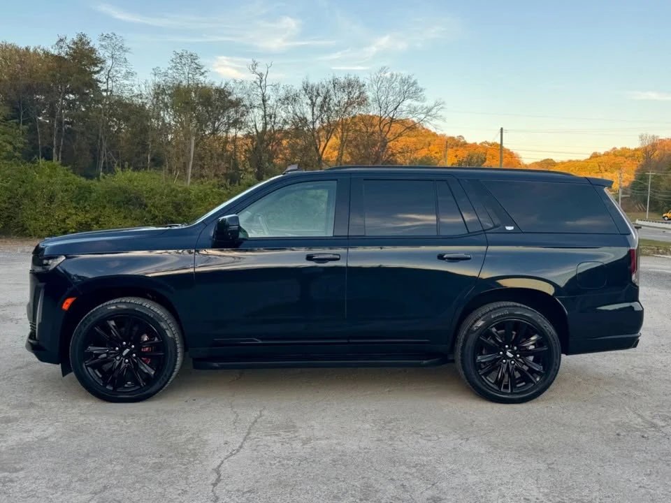 2022 Cadillac Escalade 5th Gen - Image 8 of 20