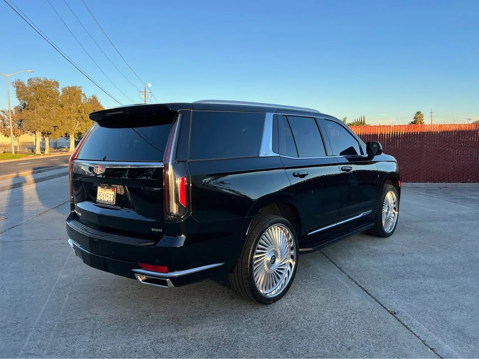 2022 Cadillac Escalade 5th Gen - Image 4 of 15