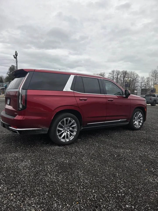 2022 Cadillac Escalade 5th Gen - Image 4 of 13