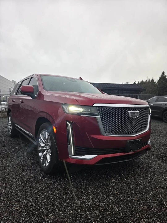 2022 Cadillac Escalade 5th Gen - Image 10 of 13