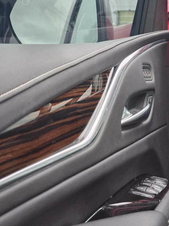 2022 Cadillac Escalade 5th Gen - Image 7 of 13