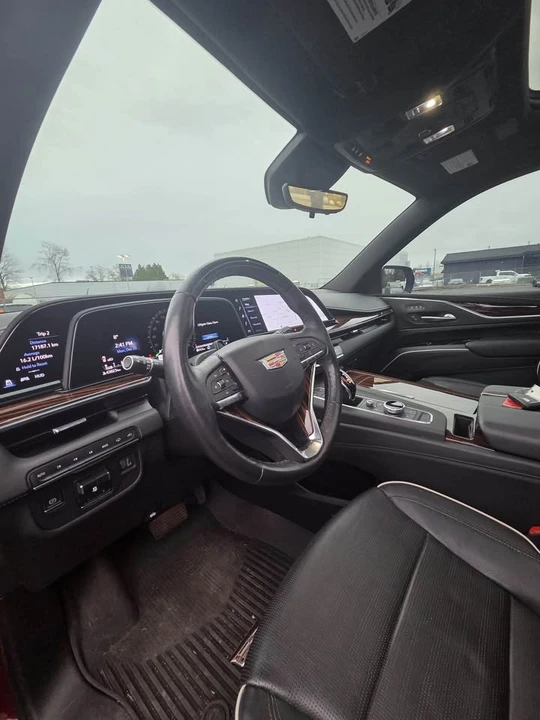 2022 Cadillac Escalade 5th Gen - Image 11 of 13