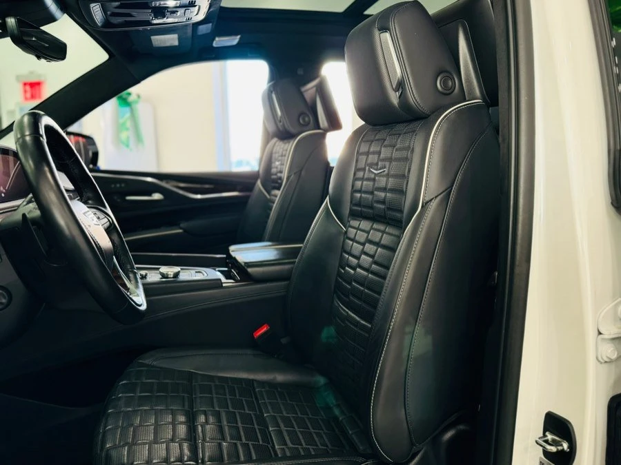 2022 Cadillac Escalade 5th Gen - Image 16 of 20
