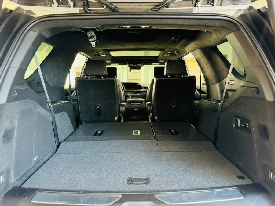 2022 Cadillac Escalade 5th Gen - Image 8 of 20