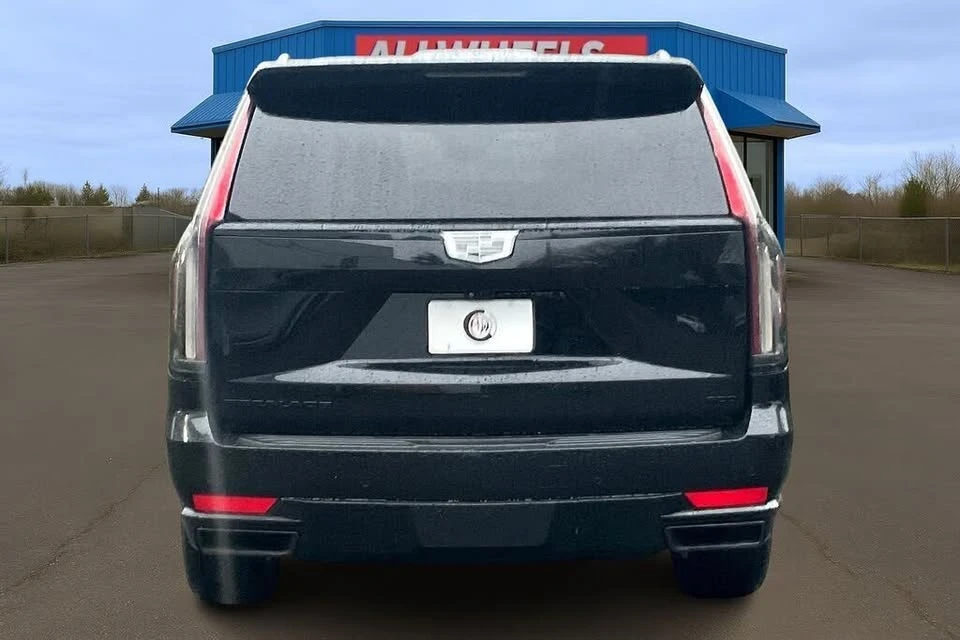 2022 Cadillac Escalade 5th Gen - Image 4 of 19