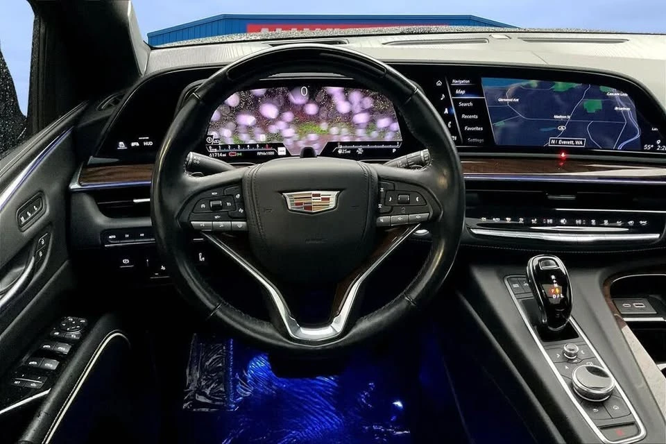 2022 Cadillac Escalade 5th Gen - Image 5 of 19