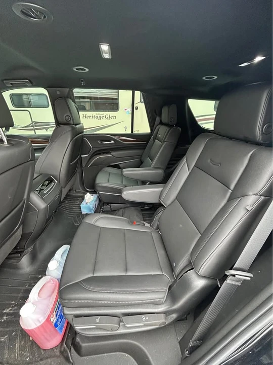 2022 Cadillac Escalade 5th Gen - Image 11 of 13