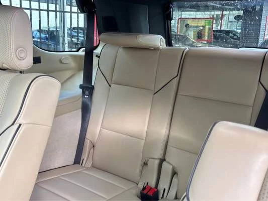 2022 Cadillac Escalade 5th Gen - Image 19 of 20