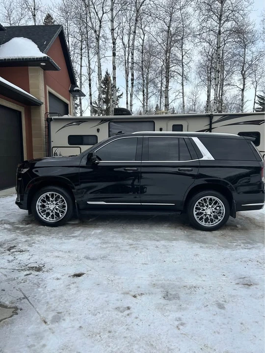 2022 Cadillac Escalade 5th Gen - Image 2 of 13