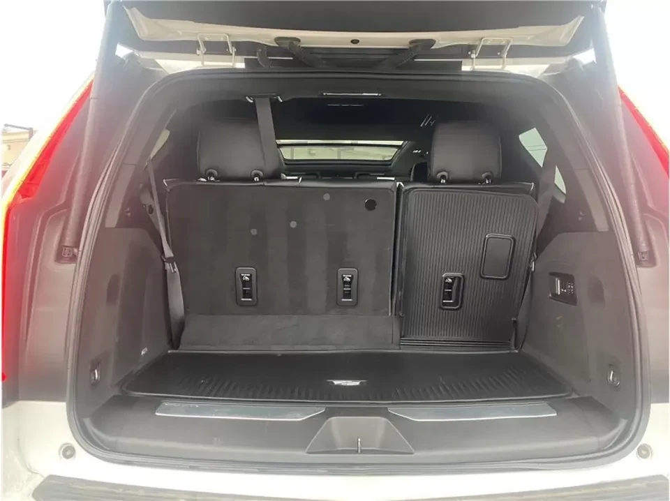 2022 Cadillac Escalade 5th Gen - Image 7 of 20