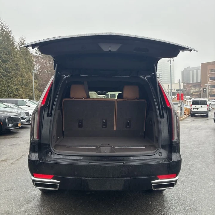 2022 Cadillac Escalade 5th Gen - Image 7 of 20