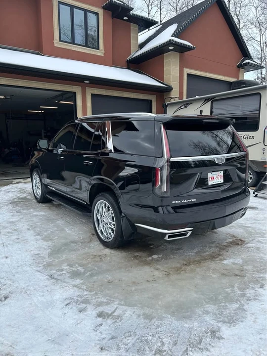 2022 Cadillac Escalade 5th Gen - Image 4 of 13