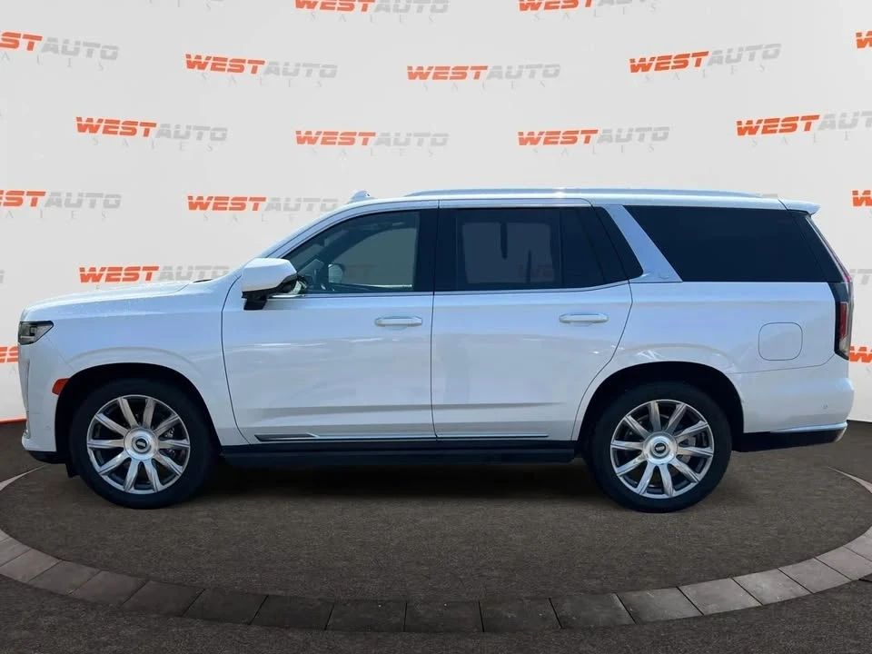 2022 Cadillac Escalade 5th Gen - Image 2 of 20