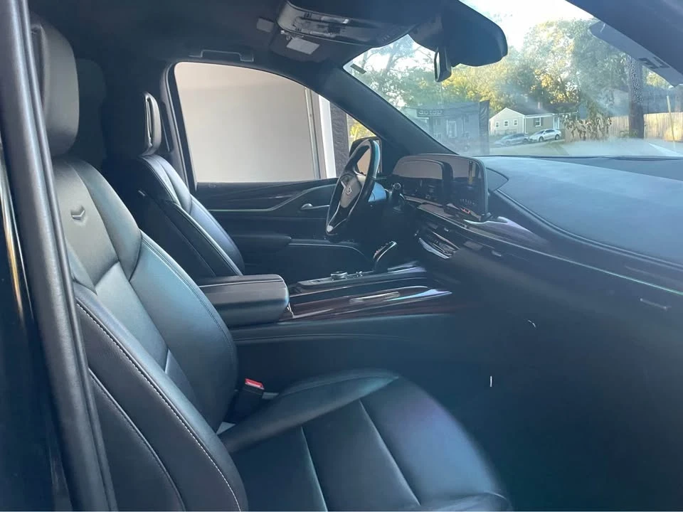2022 Cadillac Escalade 5th Gen - Image 6 of 9