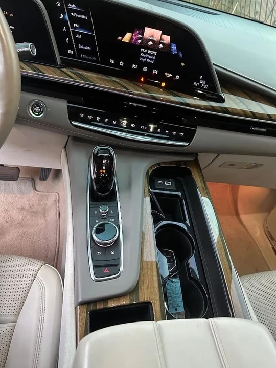 2022 Cadillac Escalade 5th Gen - Image 2 of 5