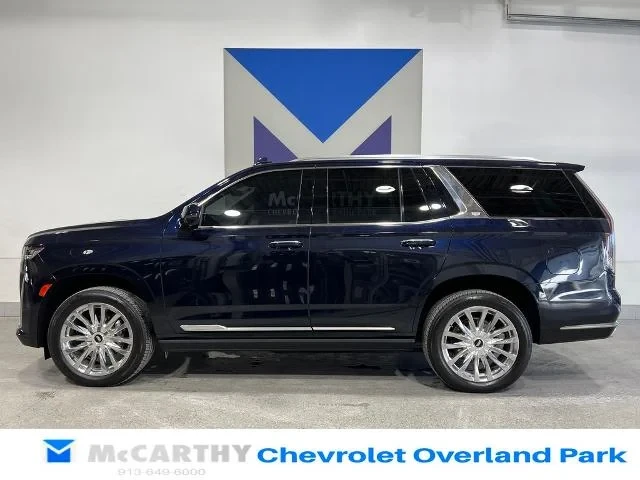 2022 Cadillac Escalade 5th Gen - Image 8 of 19