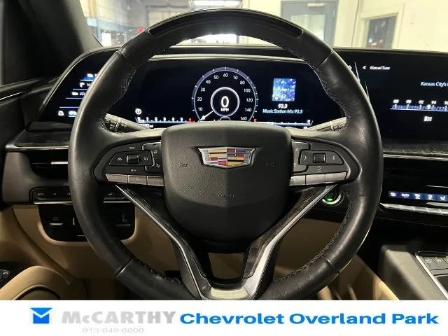 2022 Cadillac Escalade 5th Gen - Image 11 of 19