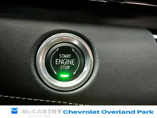 2022 Cadillac Escalade 5th Gen - Image 18 of 19