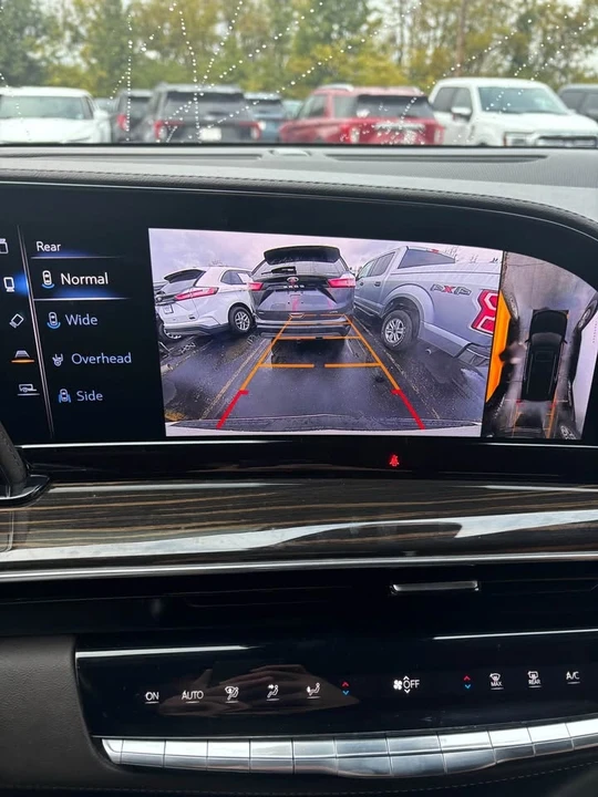2022 Cadillac Escalade 5th Gen - Image 16 of 16
