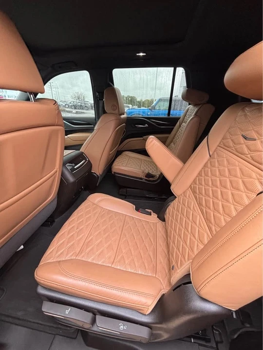 2022 Cadillac Escalade 5th Gen - Image 7 of 16