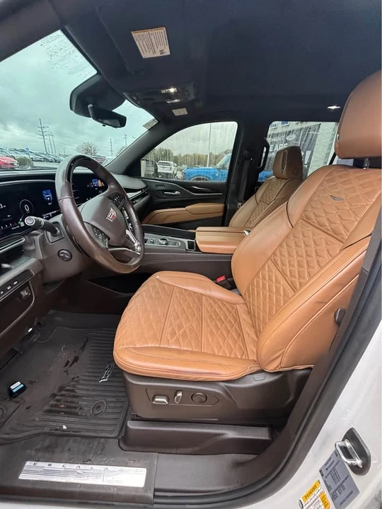 2022 Cadillac Escalade 5th Gen - Image 9 of 16