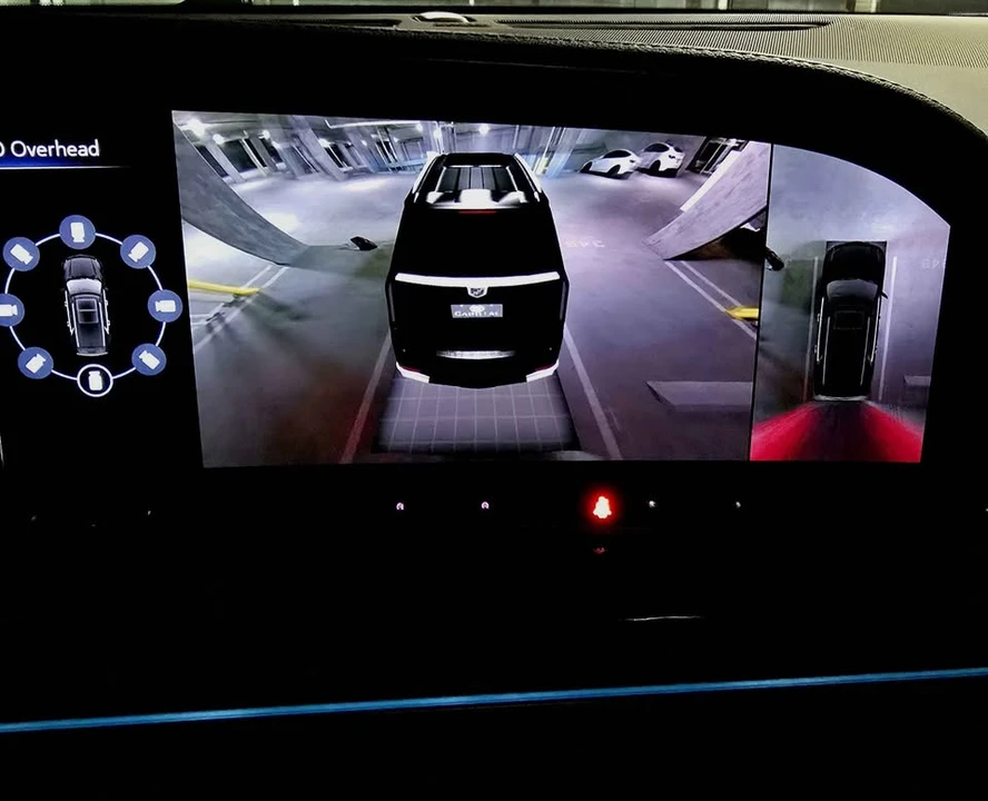 2022 Cadillac Escalade 5th Gen - Image 12 of 18