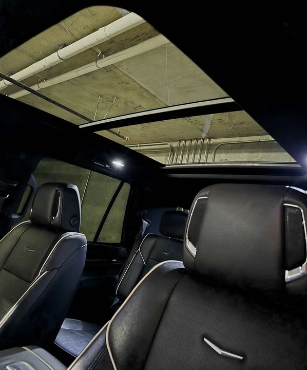 2022 Cadillac Escalade 5th Gen - Image 7 of 18