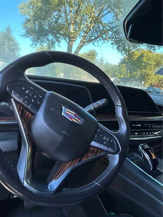 2022 Cadillac Escalade 5th Gen - Image 3 of 11