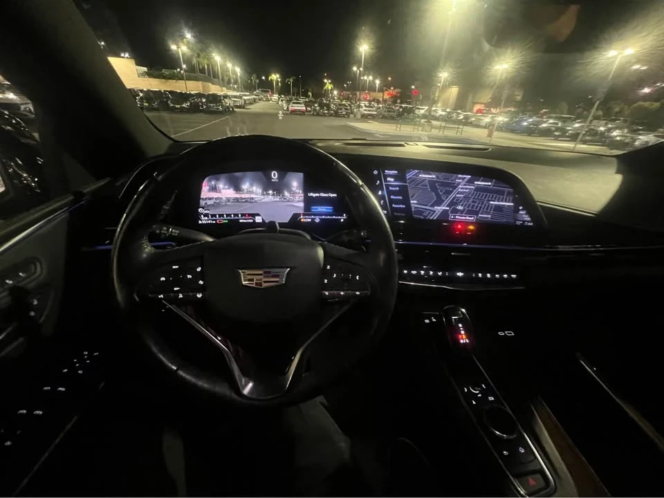 2022 Cadillac Escalade 5th Gen - Image 8 of 11
