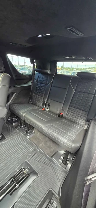 2022 Cadillac Escalade 5th Gen - Image 16 of 16