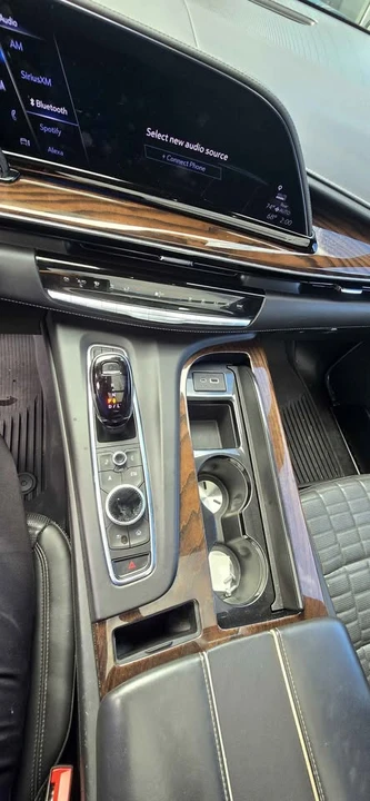 2022 Cadillac Escalade 5th Gen - Image 7 of 16