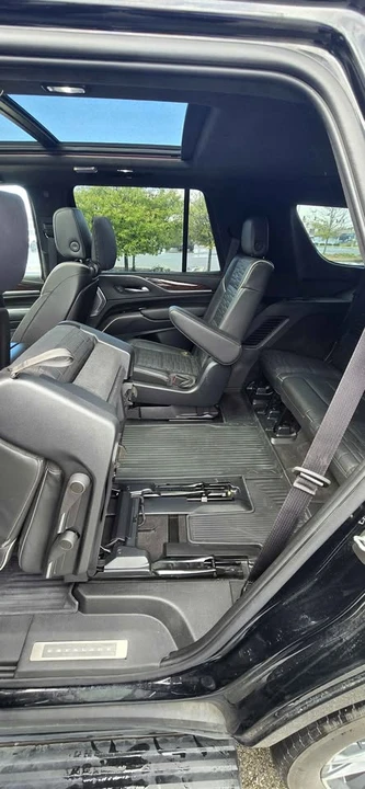 2022 Cadillac Escalade 5th Gen - Image 15 of 16