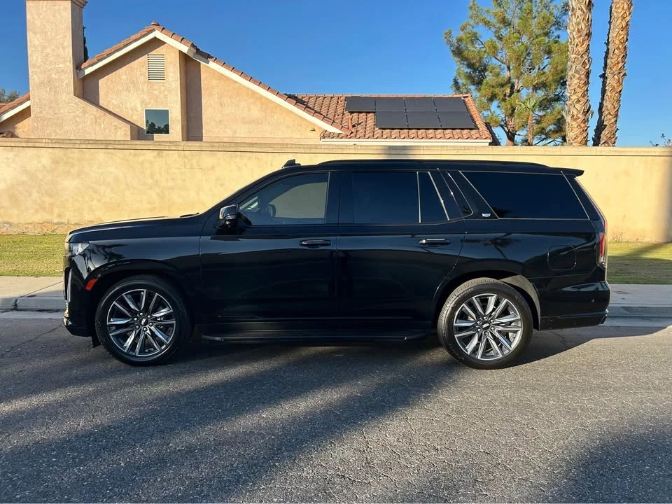 2022 Cadillac Escalade 5th Gen - Image 2 of 20