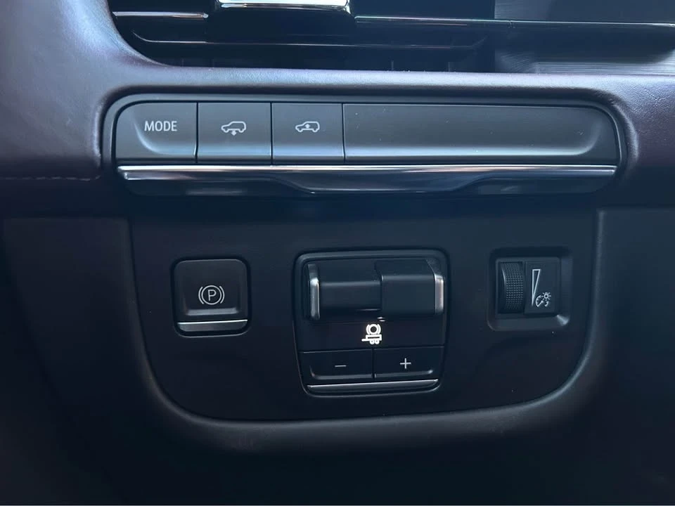 2022 Cadillac Escalade 5th Gen - Image 20 of 20