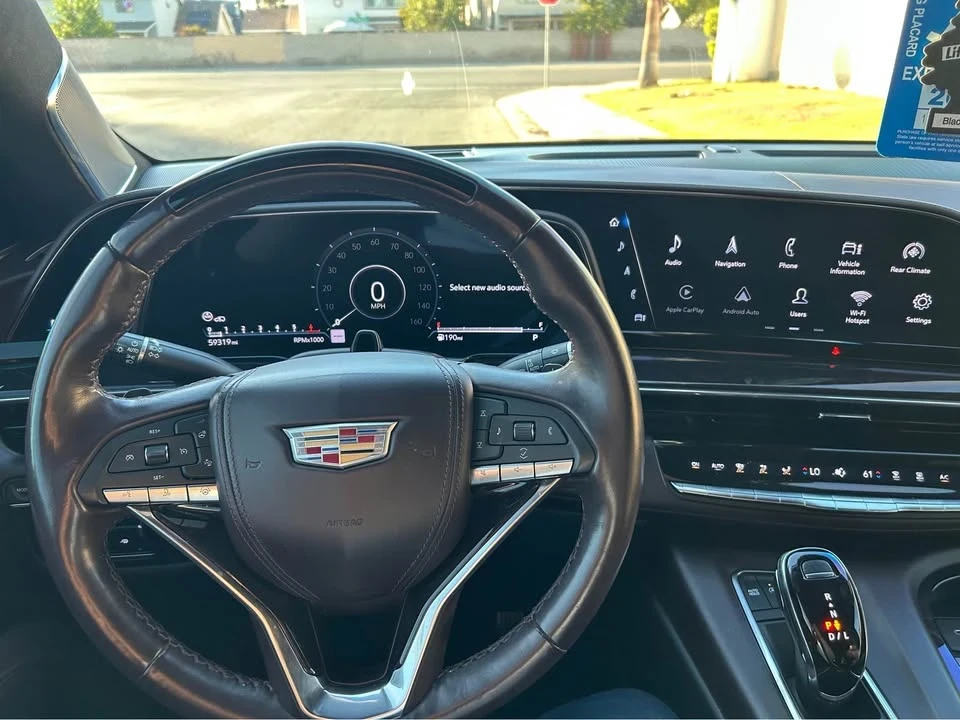 2022 Cadillac Escalade 5th Gen - Image 14 of 20