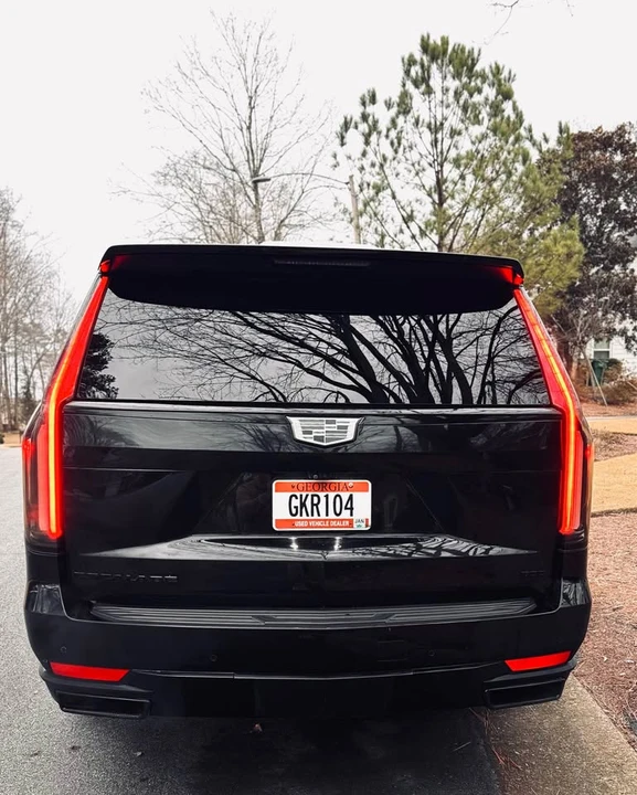 2022 Cadillac Escalade 5th Gen - Image 5 of 11