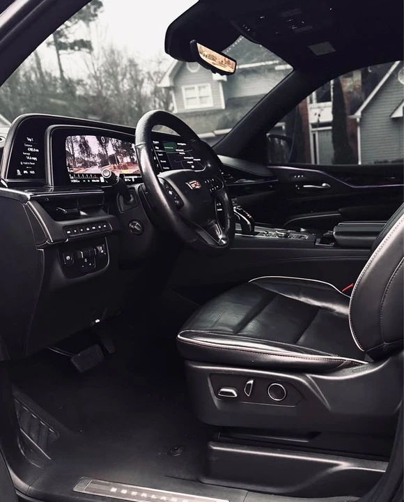2022 Cadillac Escalade 5th Gen - Image 6 of 11