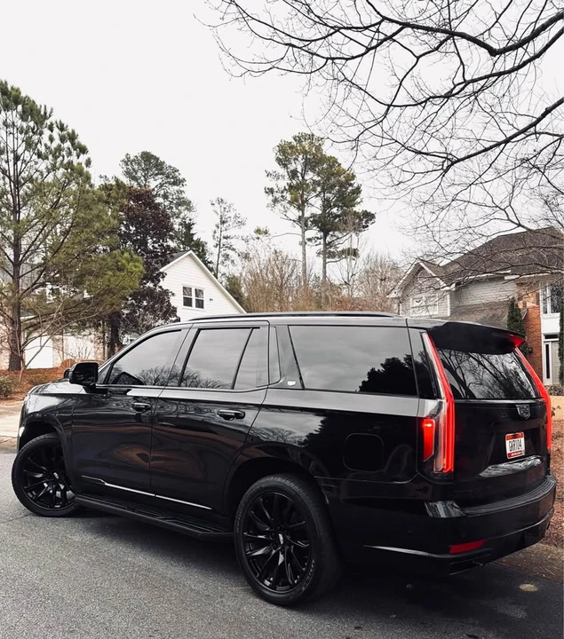 2022 Cadillac Escalade 5th Gen - Image 2 of 11