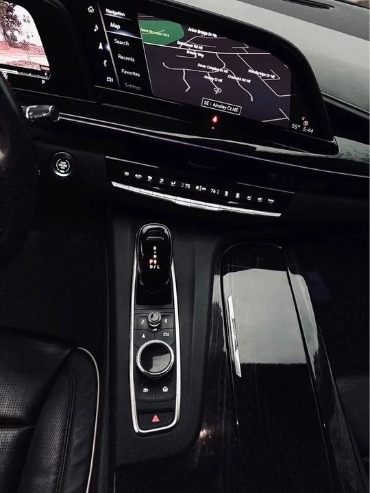 2022 Cadillac Escalade 5th Gen - Image 11 of 11