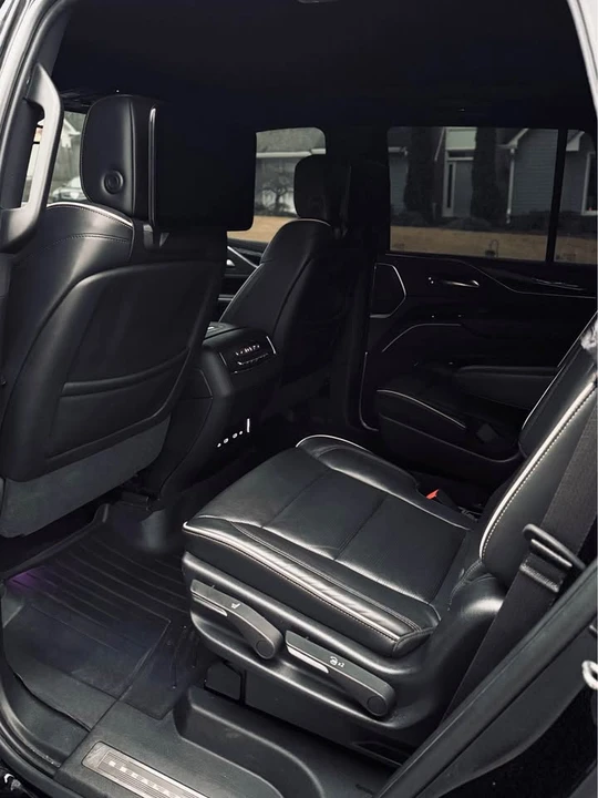 2022 Cadillac Escalade 5th Gen - Image 7 of 11