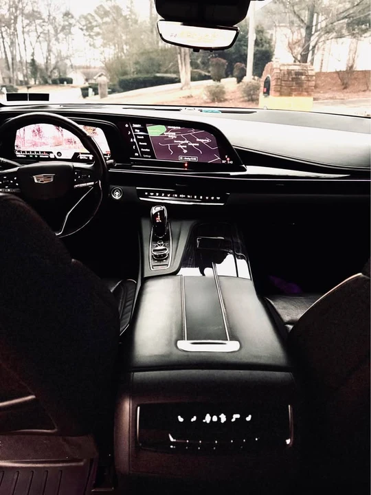 2022 Cadillac Escalade 5th Gen - Image 8 of 11