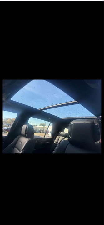 2022 Cadillac Escalade 5th Gen - Image 9 of 19
