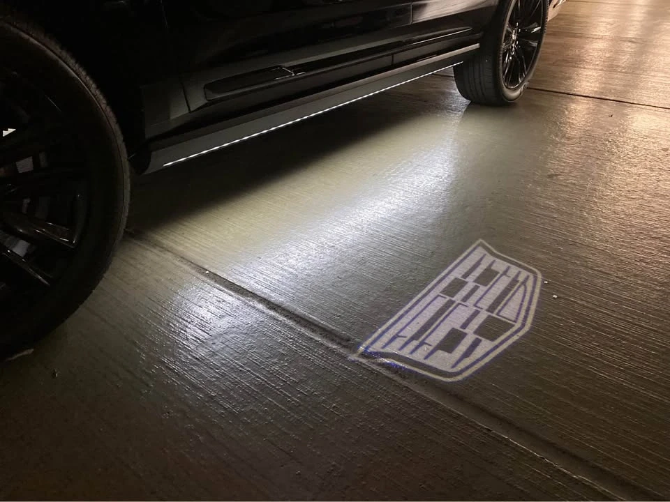 2022 Cadillac Escalade 5th Gen - Image 11 of 12