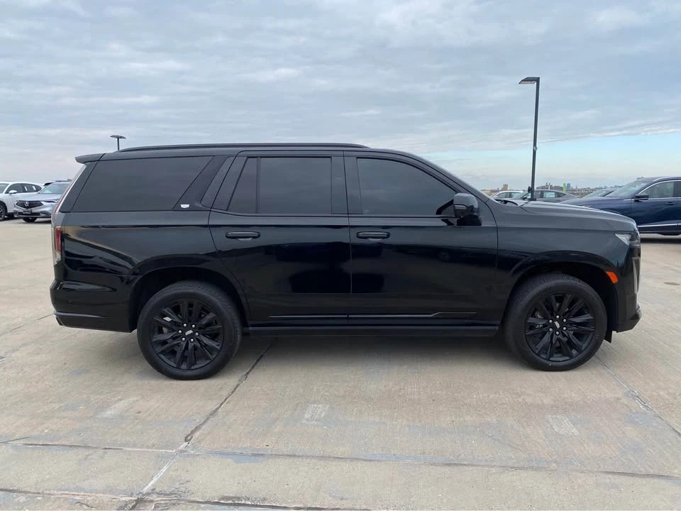 2022 Cadillac Escalade 5th Gen - Image 3 of 12