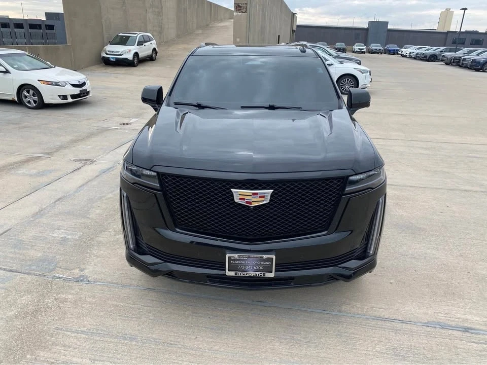 2022 Cadillac Escalade 5th Gen - Image 5 of 12