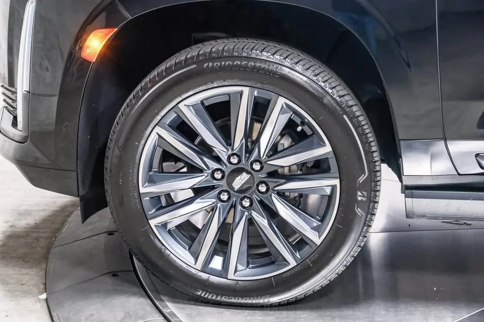 2022 Cadillac Escalade 5th Gen - Image 7 of 20