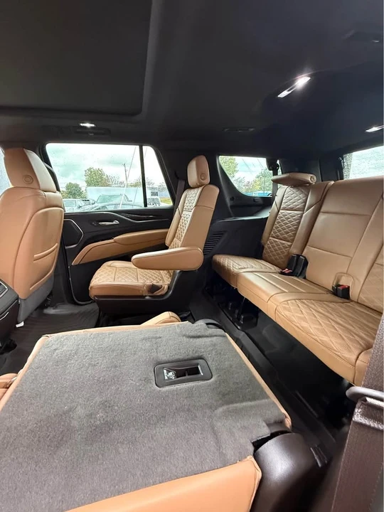 2022 Cadillac Escalade 5th Gen - Image 8 of 8
