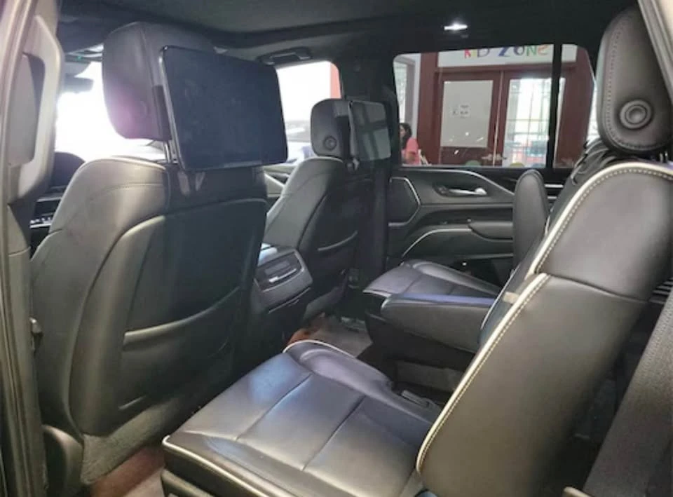 2022 Cadillac Escalade 5th Gen - Image 4 of 6