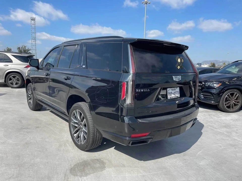 2022 Cadillac Escalade 5th Gen - Image 4 of 7