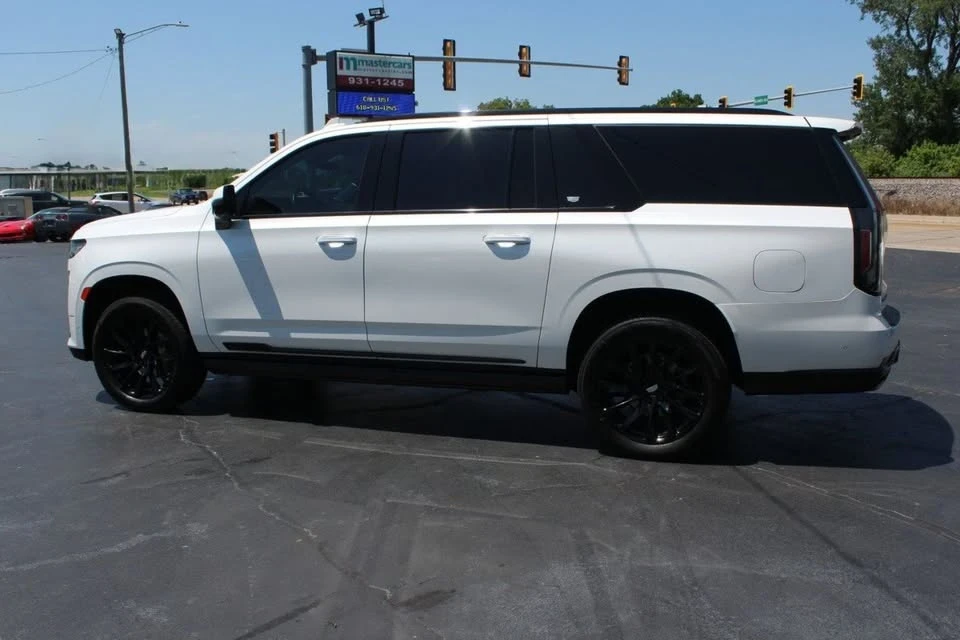 2022 Cadillac Escalade 5th Gen - Image 6 of 20
